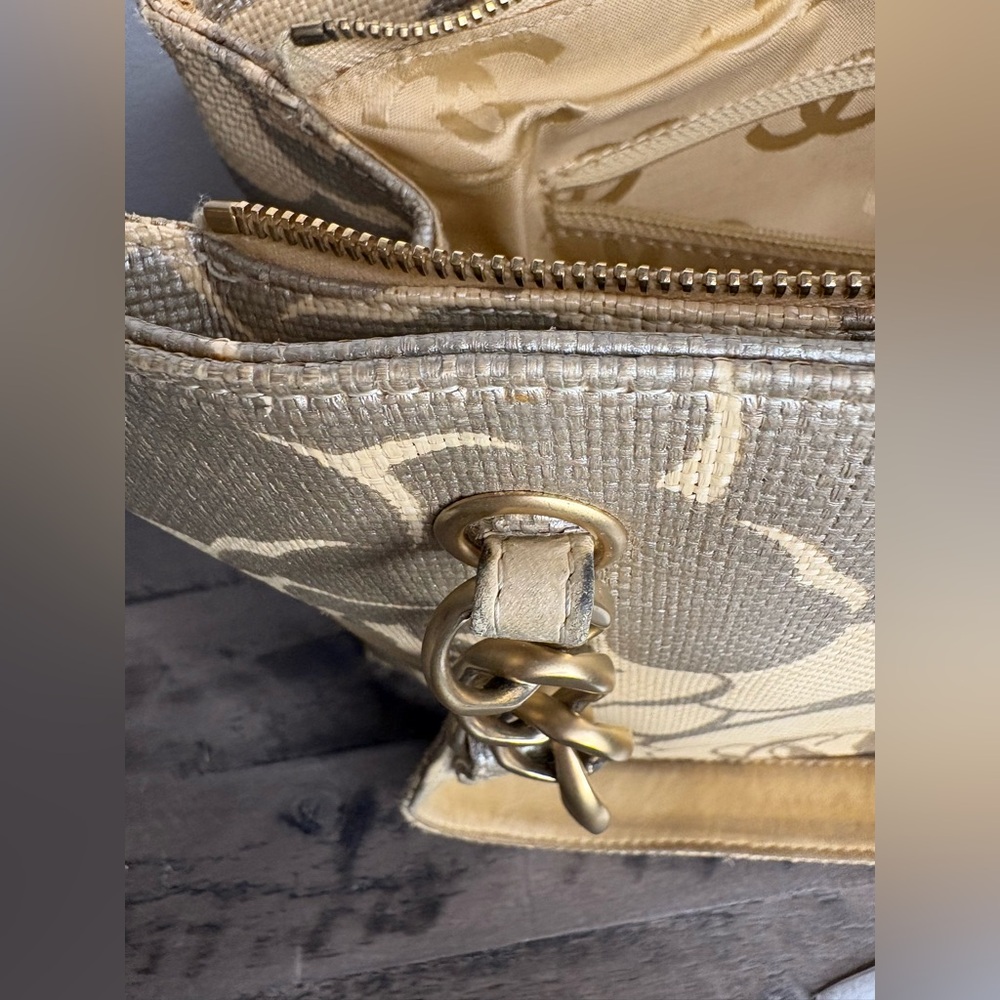 CHANEL Camellia Raffia CC Logo Chain Tote - Picture 16 of 16